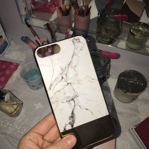 Gold and granite case for iPhone 7 Plus